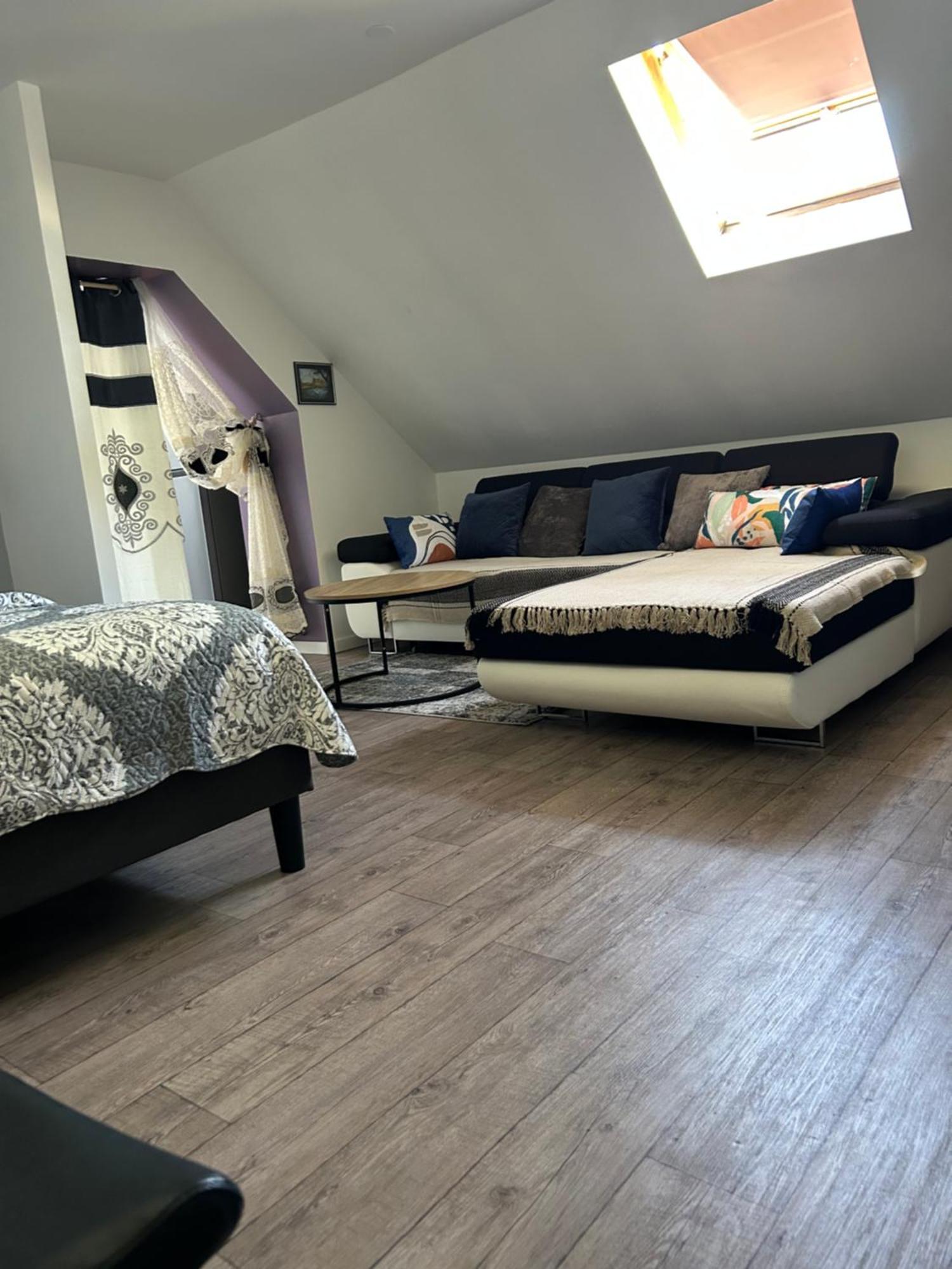 Hotel Saint - Charles Rambouillet Esterno foto