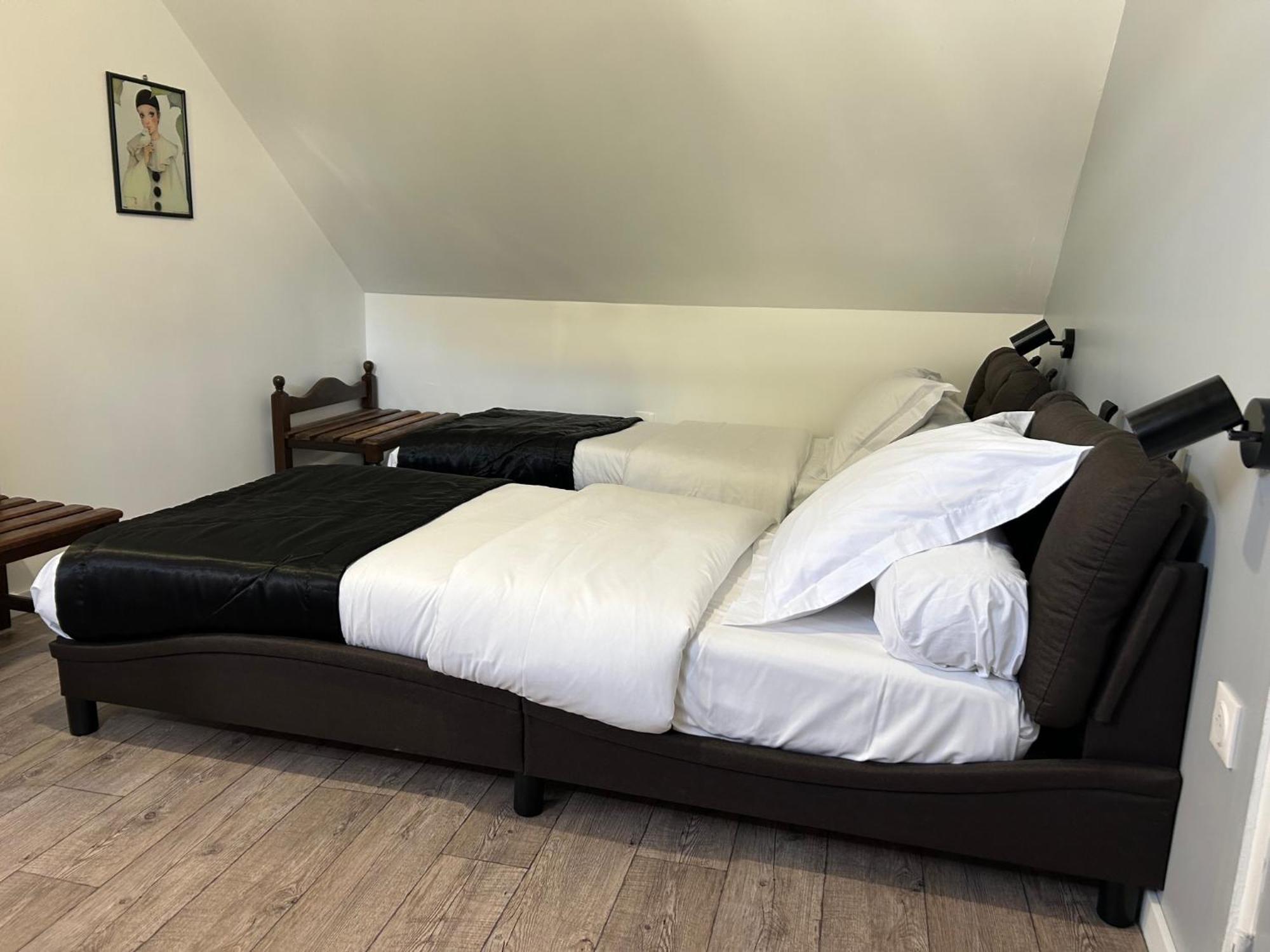 Hotel Saint - Charles Rambouillet Esterno foto
